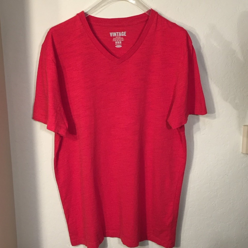 Men's Old Navy Red Vintage Slub V-Neck T-Shirt, M